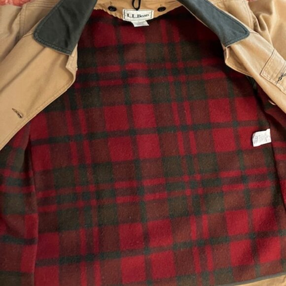 L.L. Bean Tan Jacket with Green Collar - Picture 6 of 15